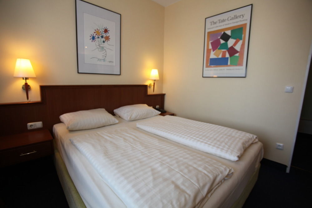 Novum Continental Frankfurt 3*
