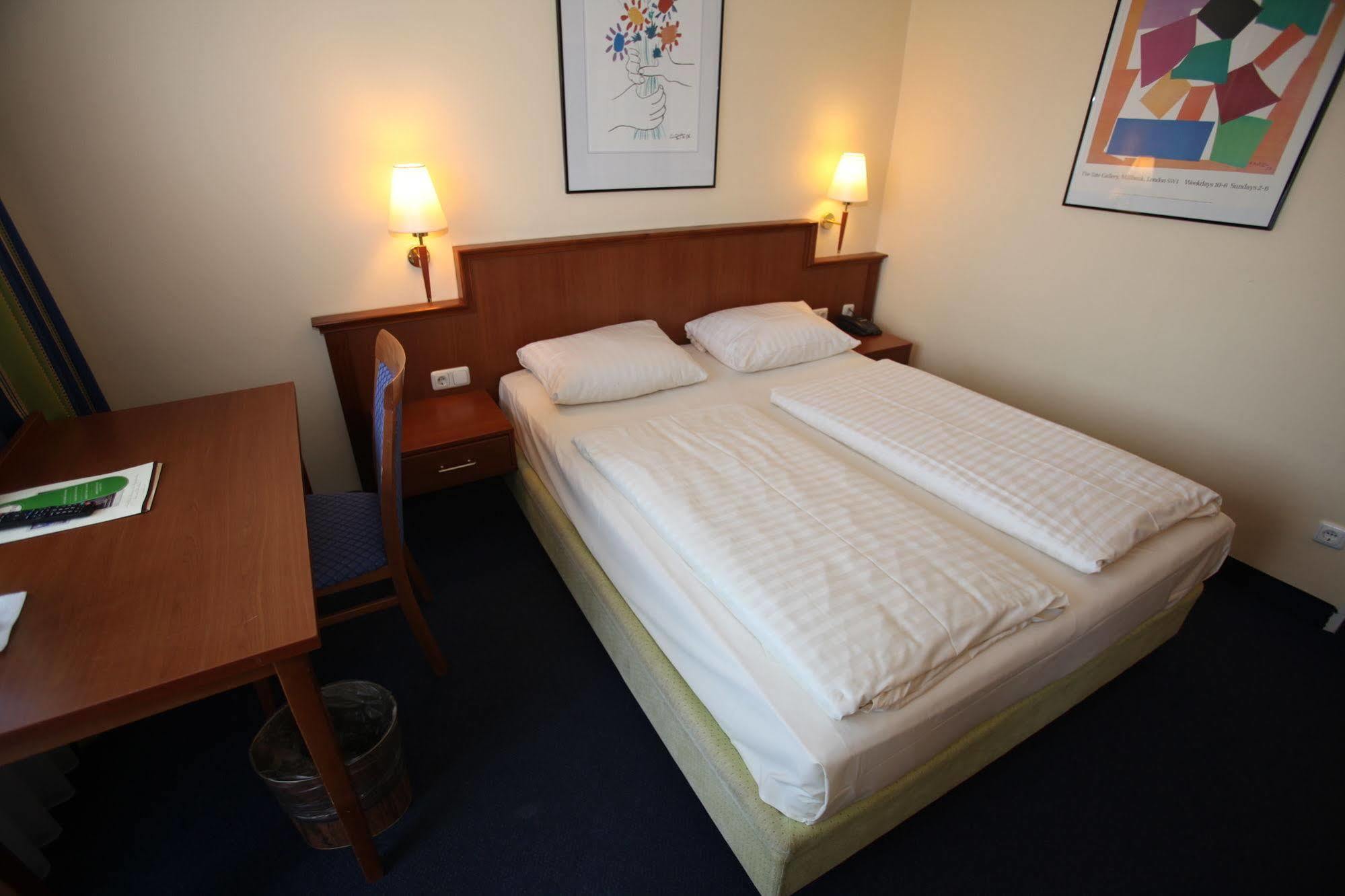 Novum Continental Frankfurt Hotel